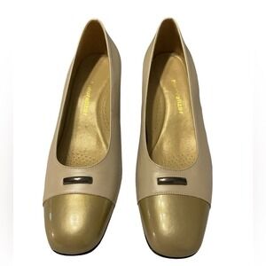 Naturalizer MAXWELL CAP TOE FLAT size 8.5 AA‎